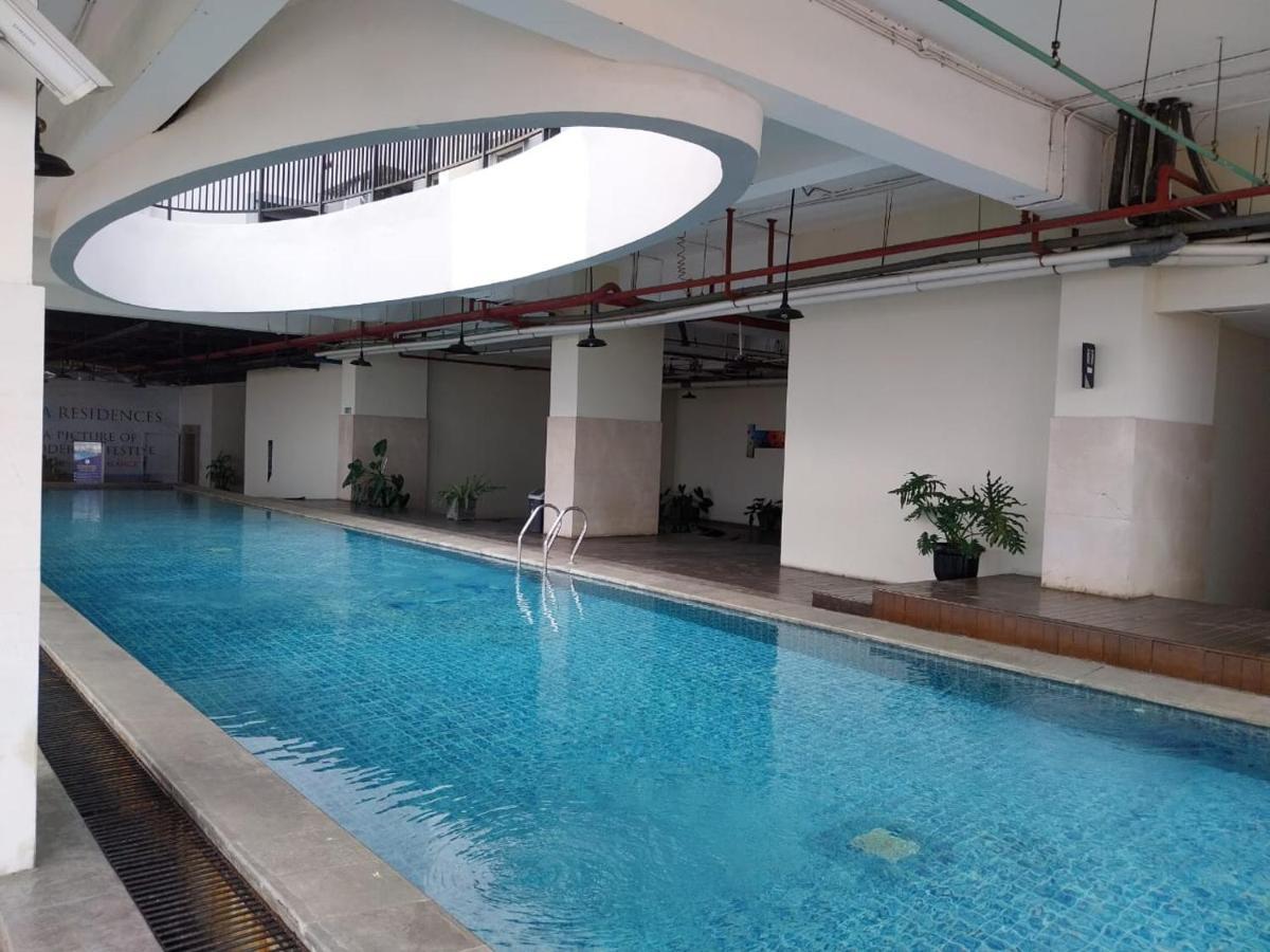 דפוק Daima Suites Margonda מראה חיצוני תמונה